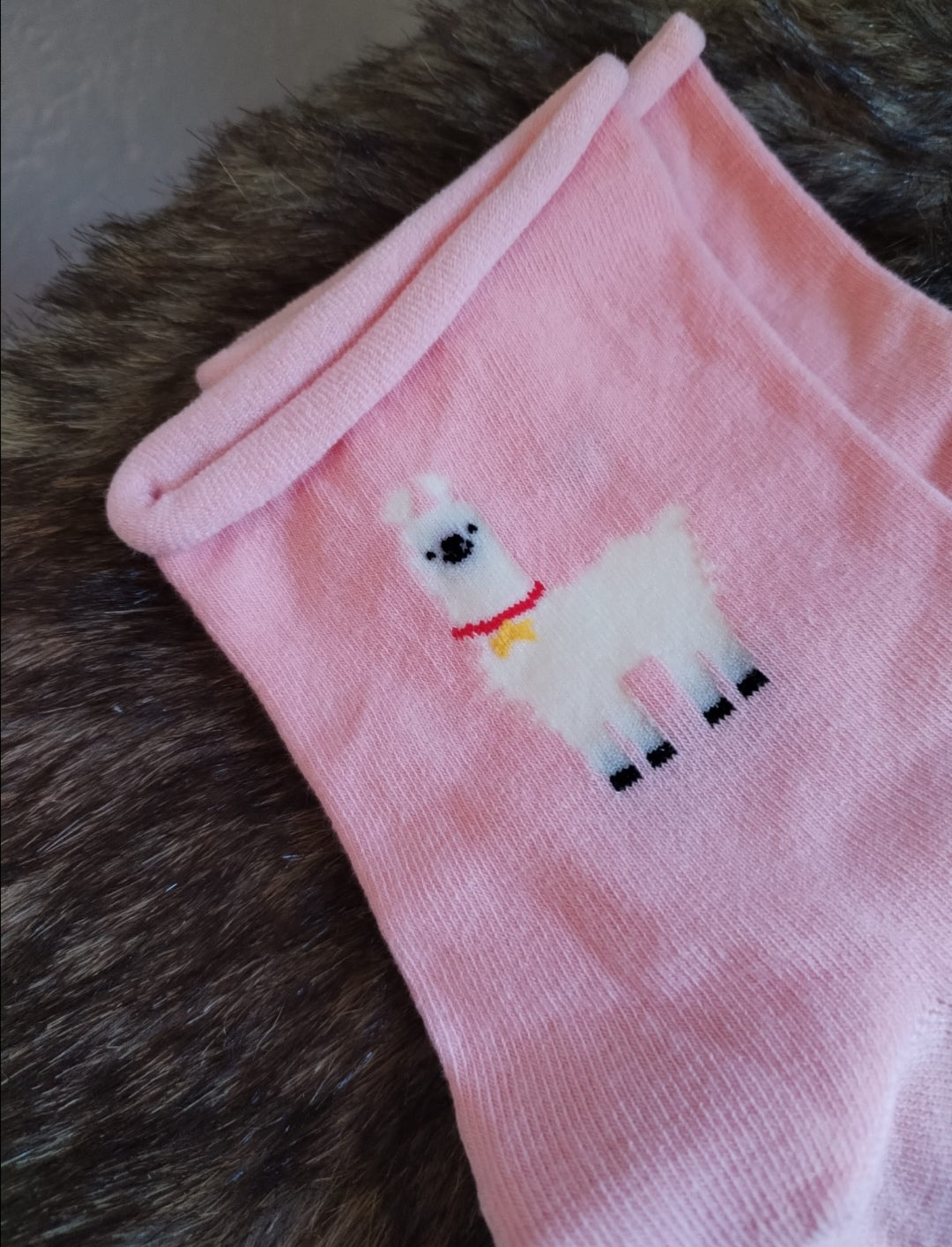 Socken mit Alpaka Motiv
