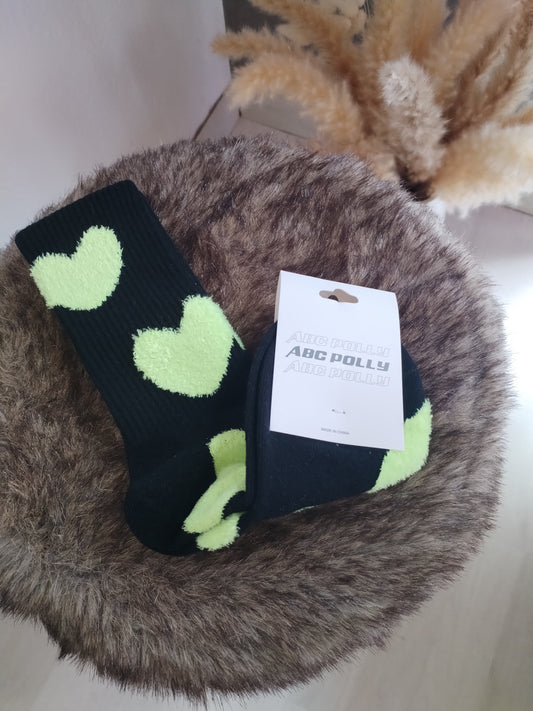 Kuschelige Socken mit Herz